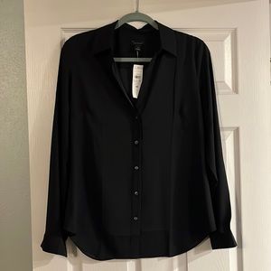 Ann Taylor NWT Black button down Blouse Top Size Medium